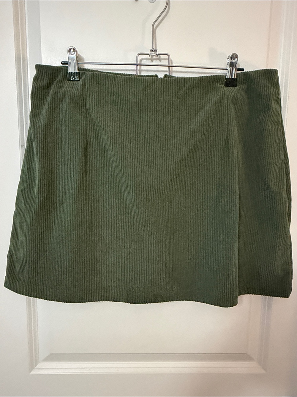 HALARA Olive Corduroy Mini Skirt
